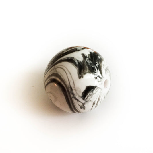 Márványmintás gyöngy