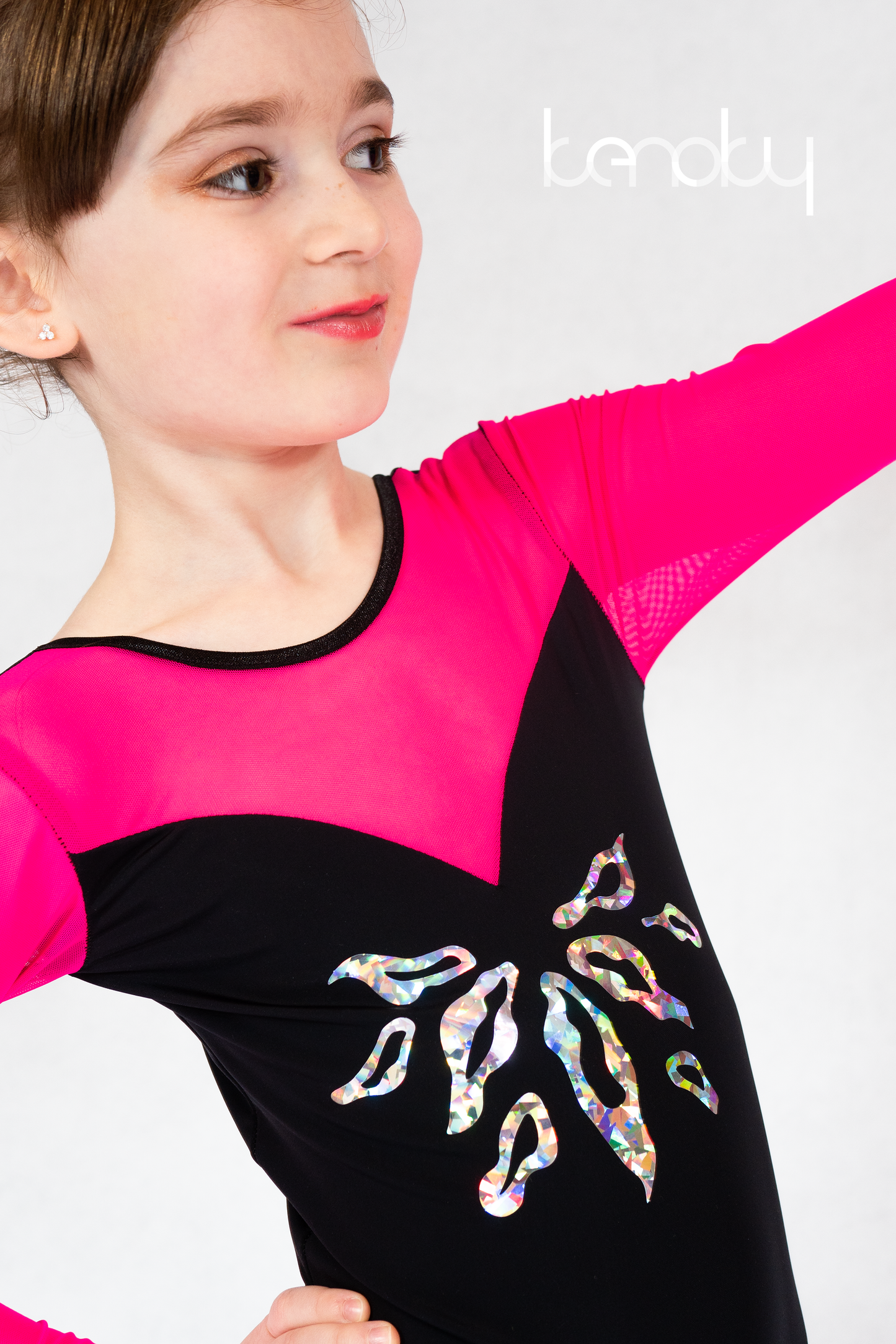 Fekete-pink táncos dressz