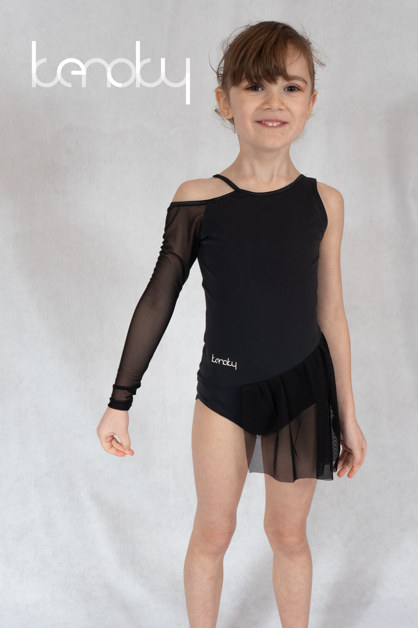 Asszimetrikus fekete táncos dressz