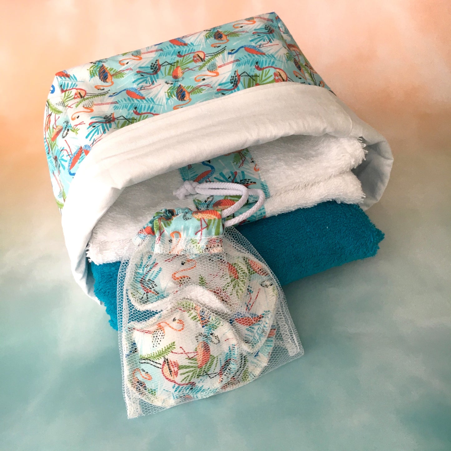 Törölköző szett kosárral és textil korongokkal